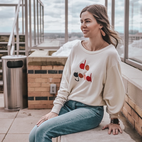 "Do Good" Sweatshirt - Picture 2 of 4